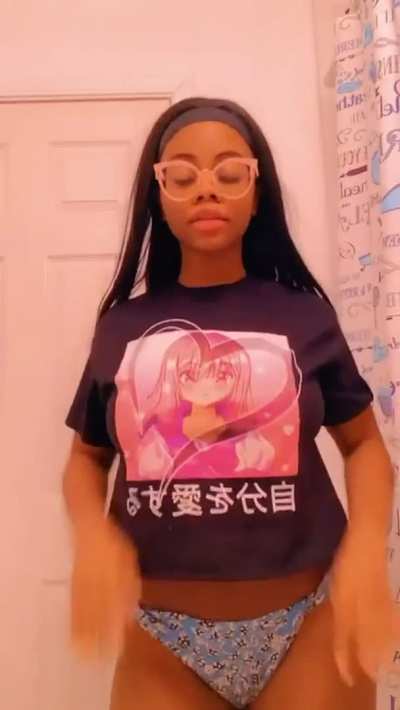 Cute face for a even cuter titty drop