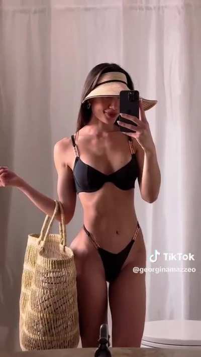 What a body🔥🥵