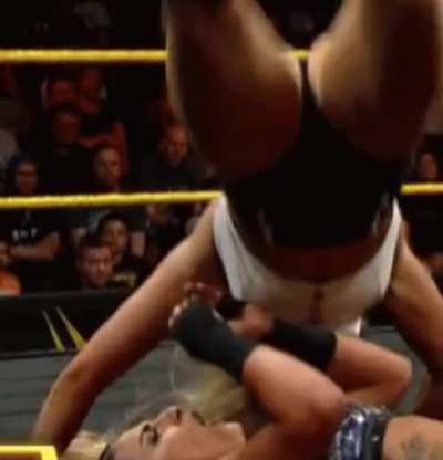 Lacey Evans