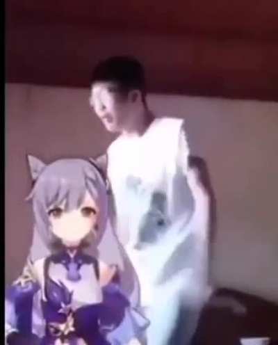 asyalı adam anime kızına yavşıyor 😡😡😡