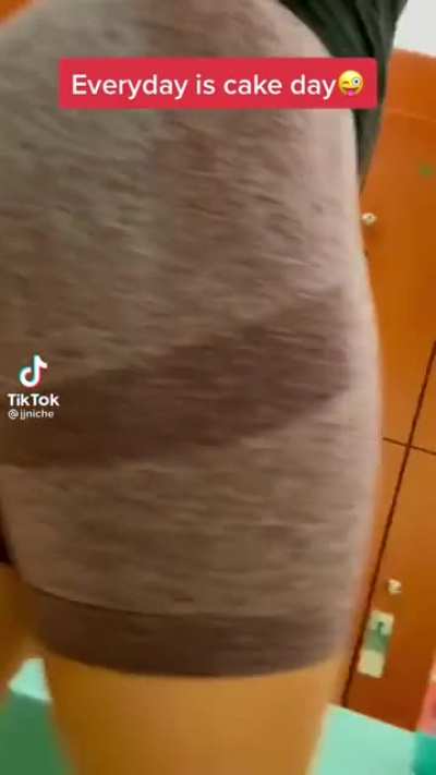 I love gym MILFs 🍑🤩