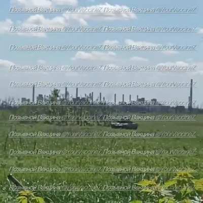 RU soldier POV of their tank being annihilated by an FPV drone (also the worst case of watermarks usage humanity has ever seen)