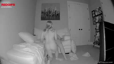 I sit on hubby’s face and he eats my creampie after my date leaves