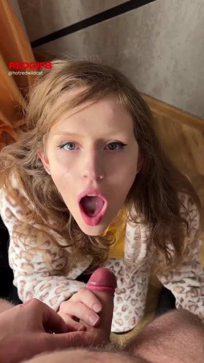 It's hard to swallow cum when you have tonsillitis, but I do my best 🤤👅