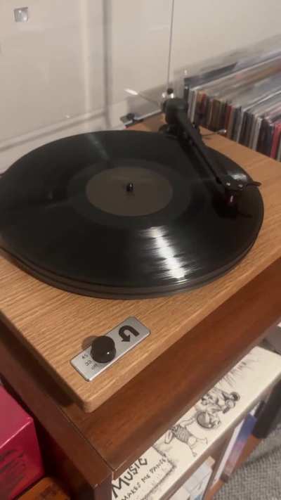 Deluxe Tracks confirmed to be on Vinyl!!!