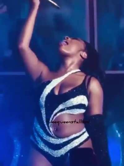 Omg🤤Can you only imagine what she can do with that mouth 😛😛😛💦💦<wbr>💦💦💦💦💦<wbr>💦