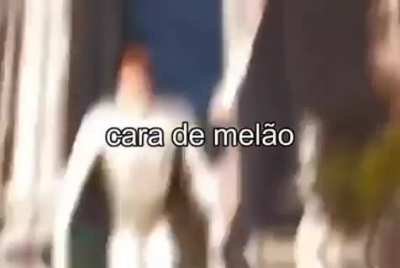Altos xingamentos
