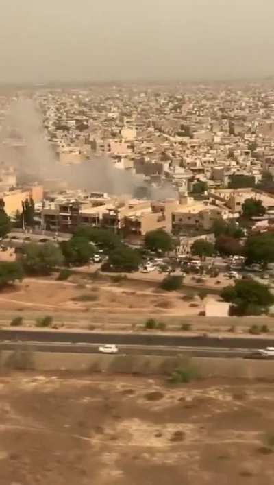 Passenger of another plane landing at Karachi. #piaplanecrash