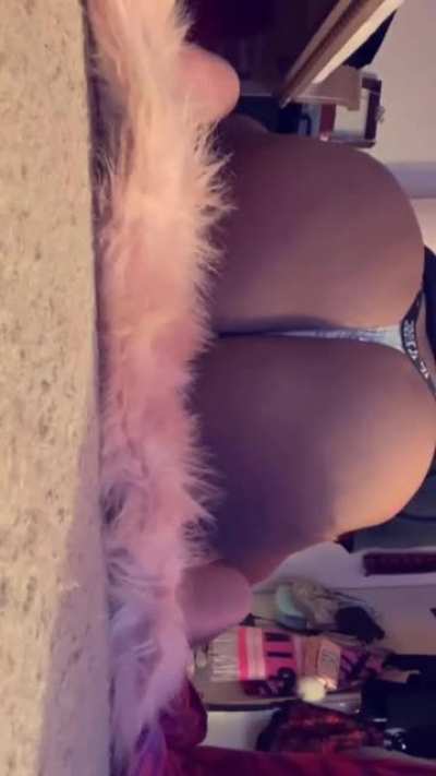 🤤
