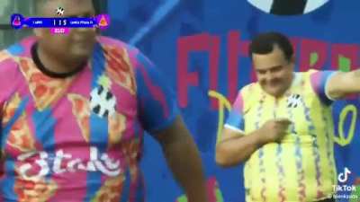 HMF while I beat the goalie
