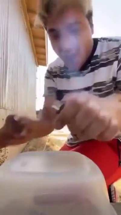 Algo de errado n&atilde;o est&aacute; certo