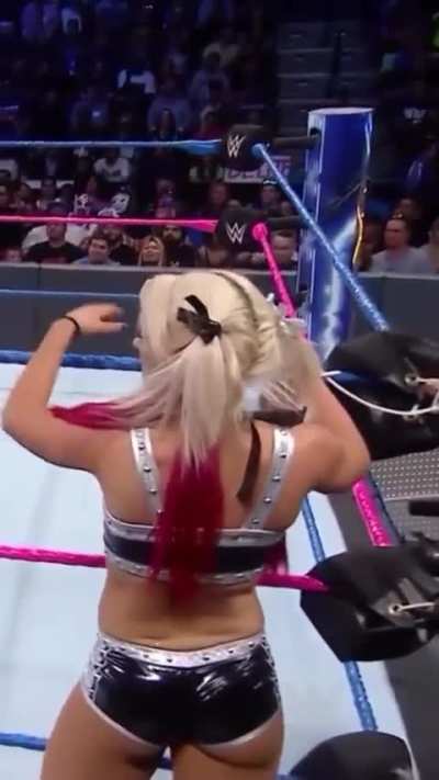 Alexa on Smackdown 10/16 IG