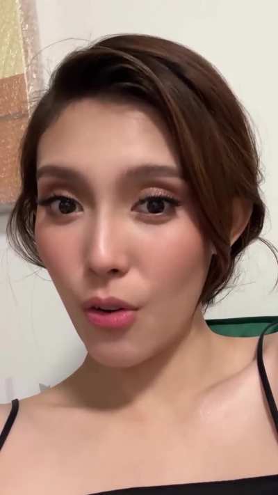 Analyn Barro