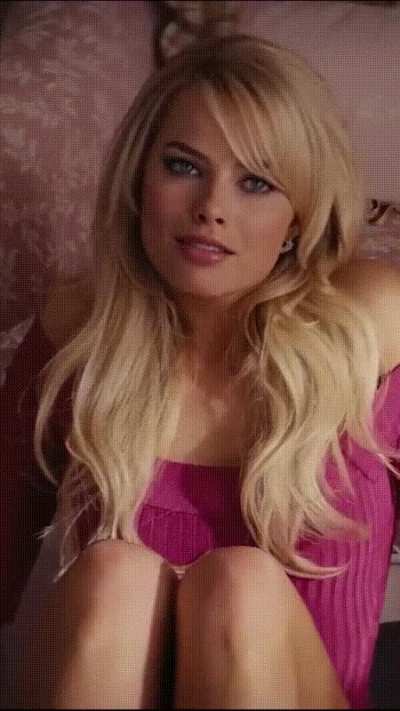 Your "hotwife" Margot Robbie after her date, commanding you to clean her up after getting fucked for hours. How would you react?