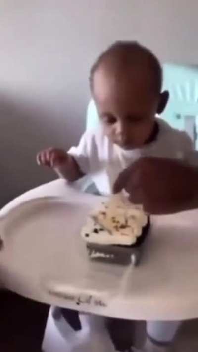 Poor kid 🥲