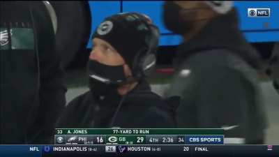 [Highlight] Today marks 77 days until the 2021 NFL Season Starts! Let&rsquo;s remember Aaron Jones ridiculous 77 yard TD run against the Eagles last year. This would be the dagger in the game. Packers win, 30-16.