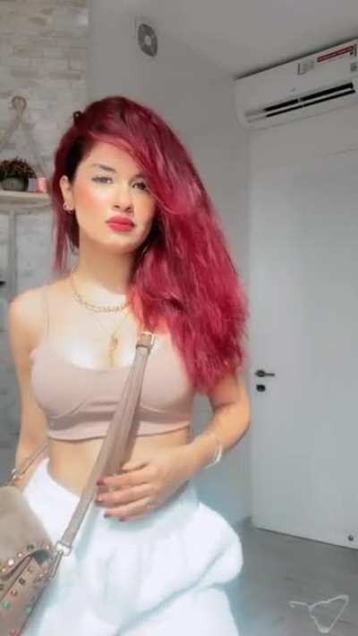Redhead Bitch Avneet kaur is ready to Hunt some Dicks in town who can Satisy her Pussy