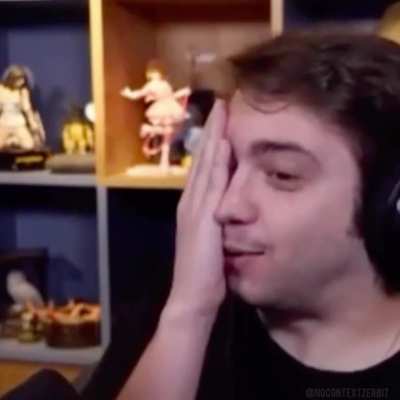 Sim eu s&oacute; sei fazer meme do meu soco &eacute; forte