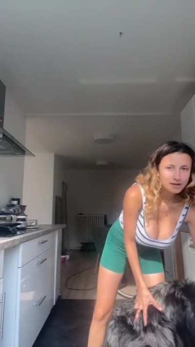 best downblouse