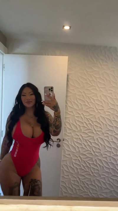 Sexy Babe