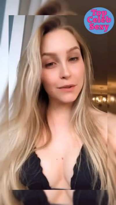 Carla Diaz gostosa