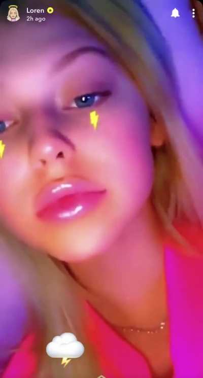 glossy pink lips meant to be fucked