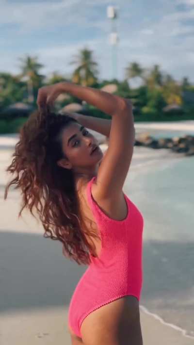 Pooja Hegde 