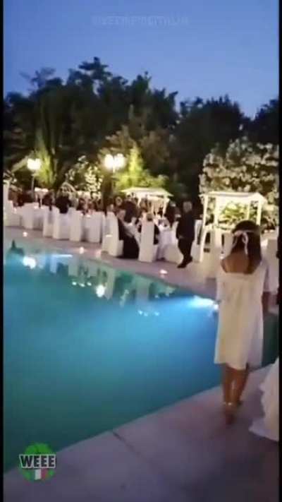 What a lovely wedding