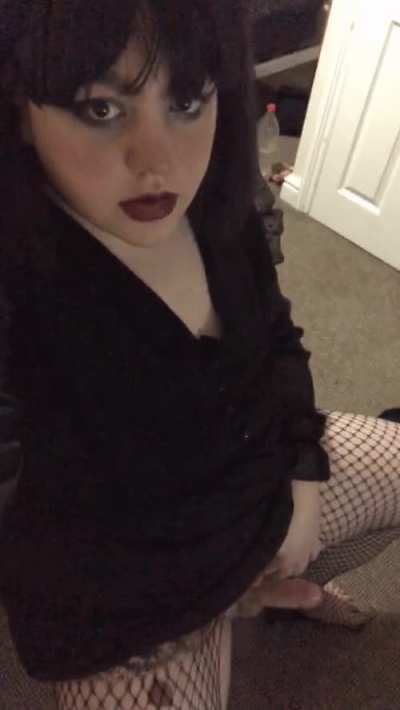 say hi if you&rsquo;d fuck my mouth 🥵