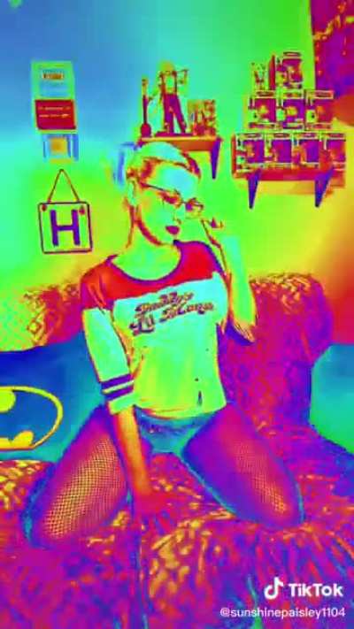 Tik tok struggle is real,&hellip; help me blow up?