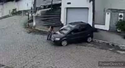 Seu Z&eacute; e o reboque