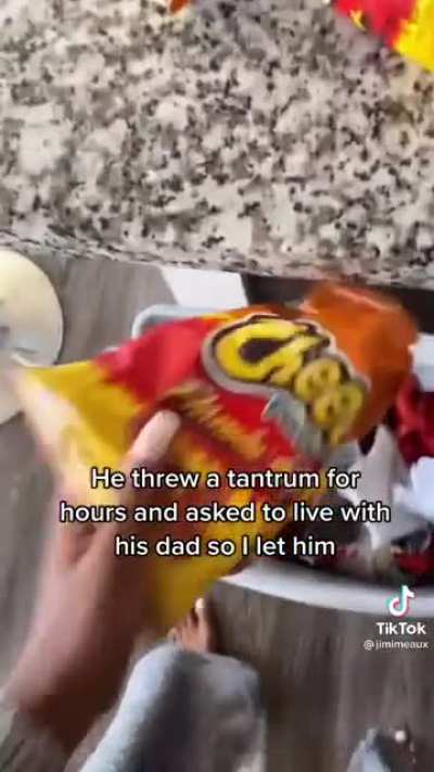 Woman says her son was diagnosed with Autism but &ldquo;grew out of it&rdquo;, then treats her son like an inmate for clearly not having &ldquo;grown out&rdquo; of it.
