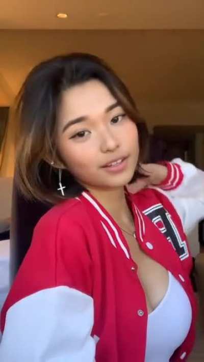 Jeila Dizon