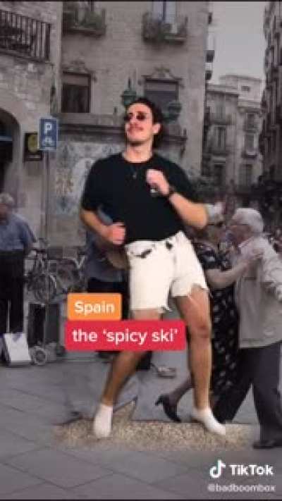 How people dance to techno around the world