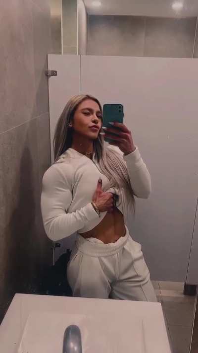 Lizbeth Renteria Chavez