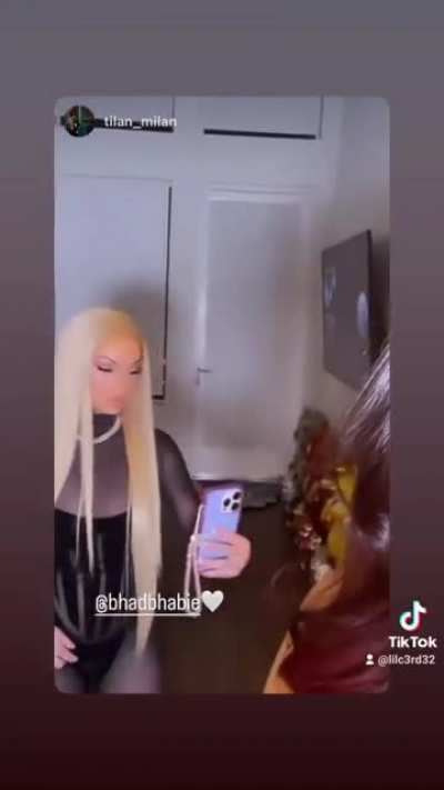 Bhad Bhabie on her friends Instagram story