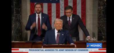 Rep. Al Green removed from House floor after interrupting Trump's speech