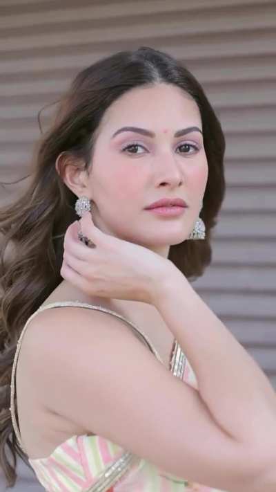 Amyra Dastur 