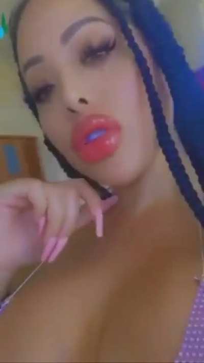 realnicolezavala