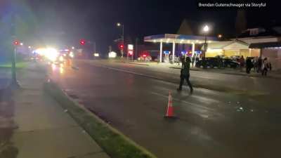 Kyle Rittenhouse shooting 3 people