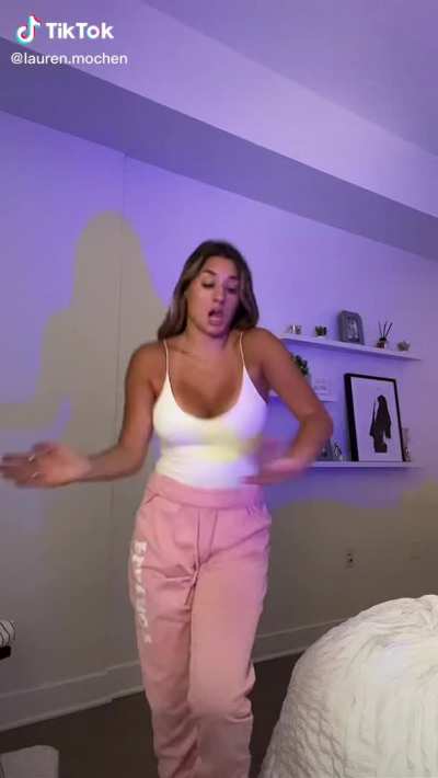 lauren.mochen