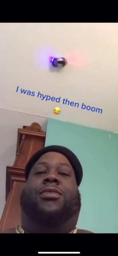 Video go boom boom