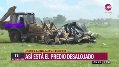 u/Kuma_From_Arg y u/ShittyThoughts_ pusieron los cimientos y yo (al menos lo intenté) construí esta obra.