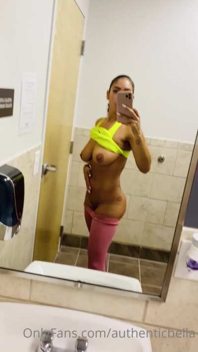 hot tits🍈🔥