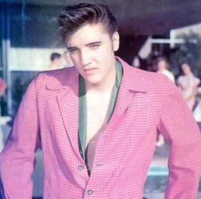 Elvis cosplay