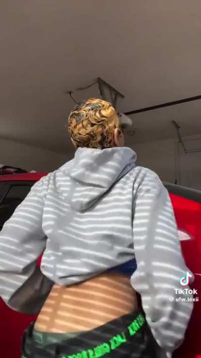 tiktok twerk vid 3