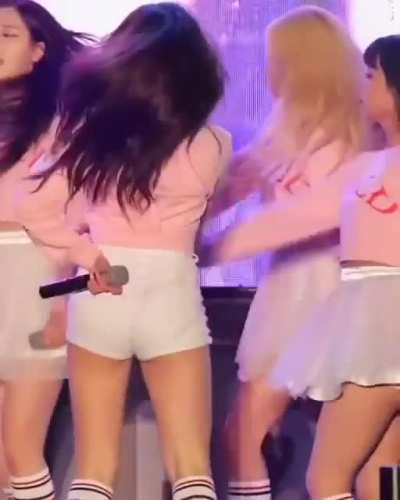 Momoland Nancy