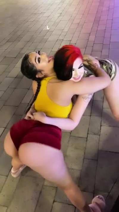 🍑