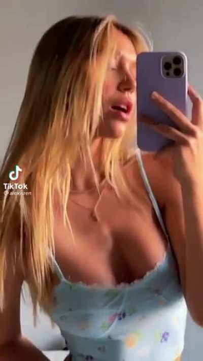 She&rsquo;s amazingly hot