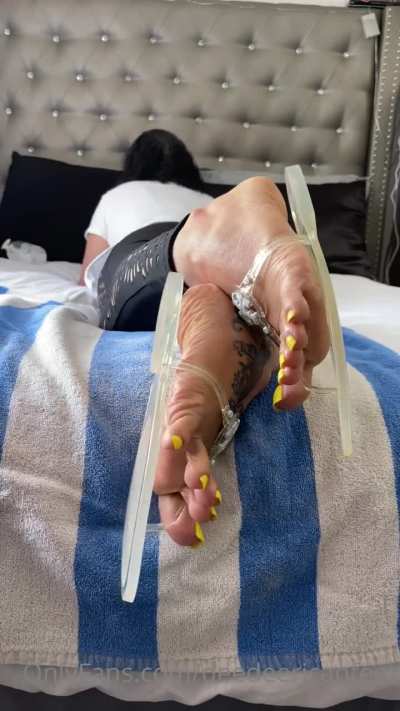 💦👣💦